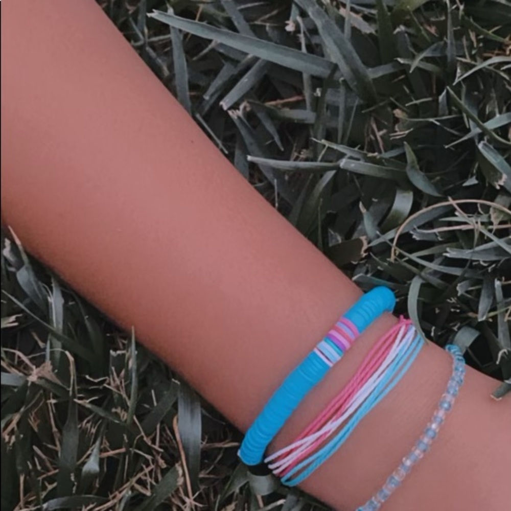 Homemade bracelets - Picture 2 of 4